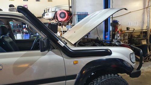 Long Entry Stainless Snorkel for the Toyota 80 Series LandCruiser: Drivers Side