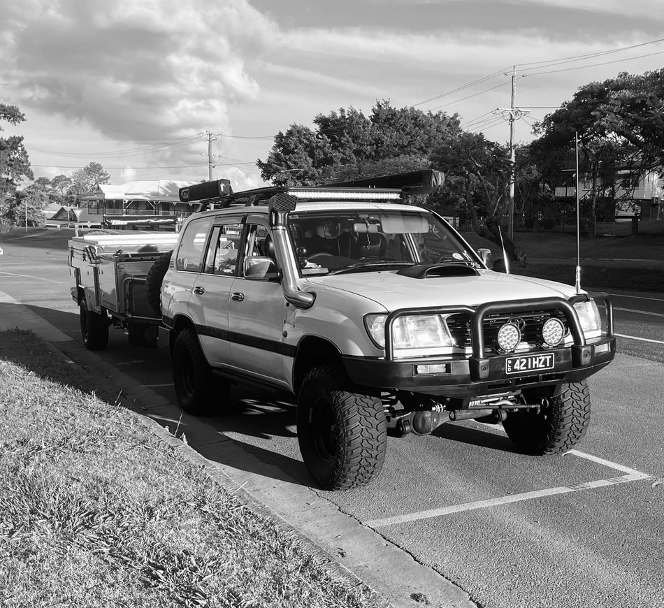 Forward Facing Stainless Snorkel to suit Drivers Side Toyota 100/105 Series Landcruiser